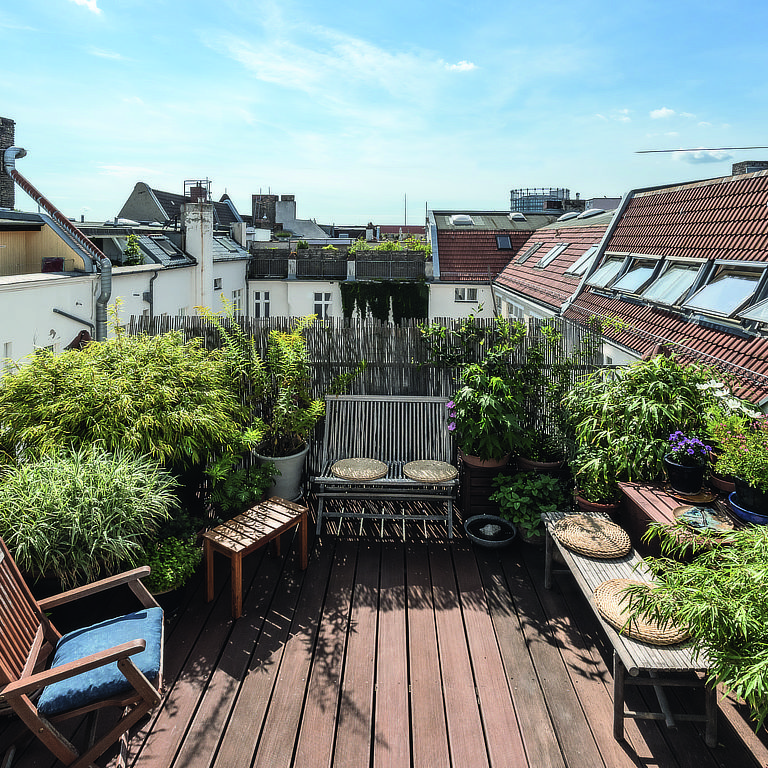 Gartenterasse Gartenterasse mit Blick über Schöneberg